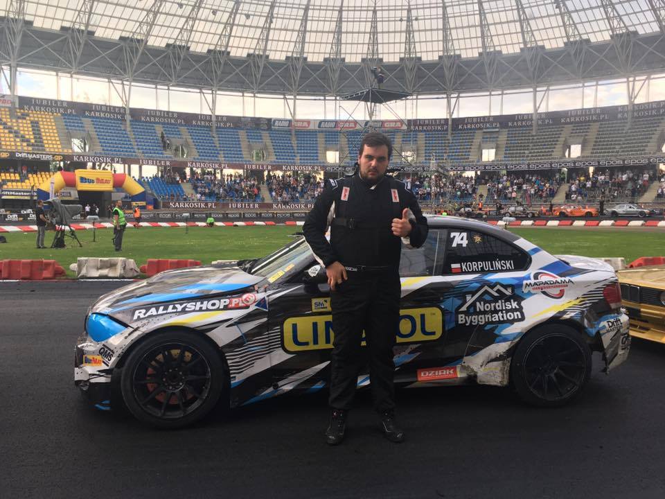 Pawel Korpulinski under Drift Masters Grand Prix i Toruń. Foto från Drift Masters Grand Prix.
